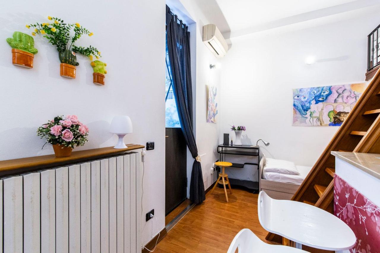 Extensive Terrace Navigli Toy Artistic Apartment Milano Eksteriør bilde
